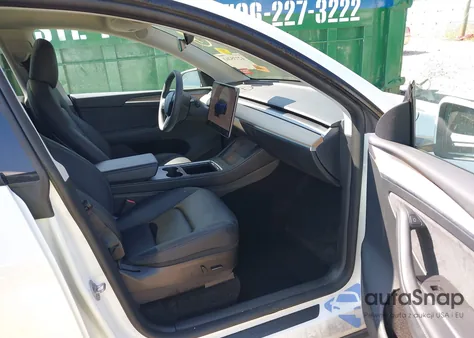 2022 Tesla Model Y Long Range Dual Motor All-Wheel Drive из США, поврежденный, VIN 7SAYGDEE0NA018498